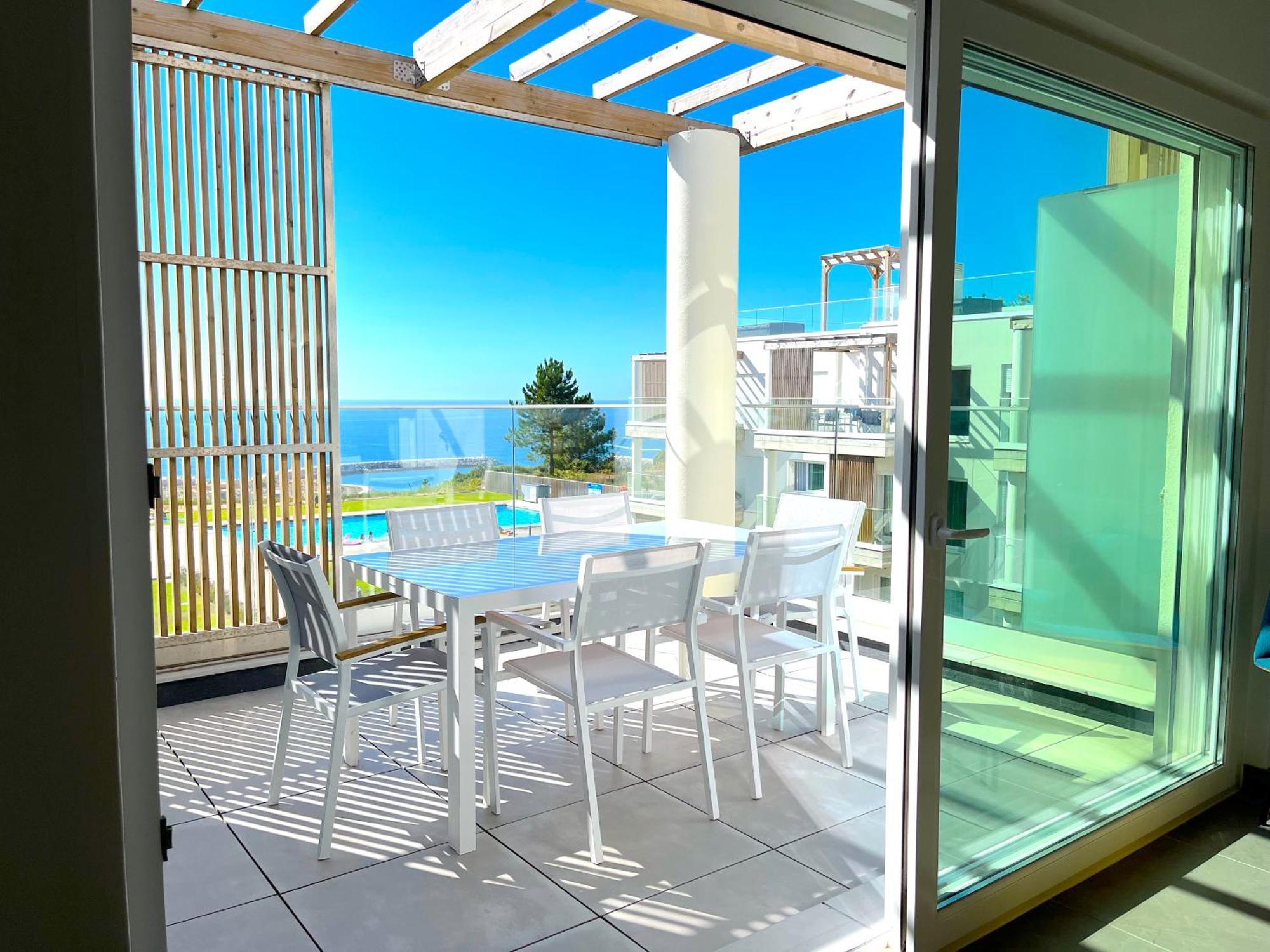Mar A Vista - Condominium With Pool, Gym And Sea Views Nazaré Esterno foto