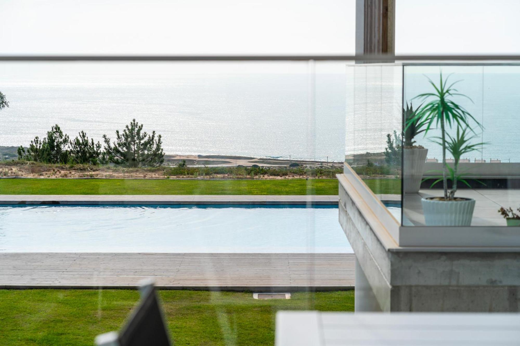 Mar A Vista - Condominium With Pool, Gym And Sea Views Nazaré Camera foto