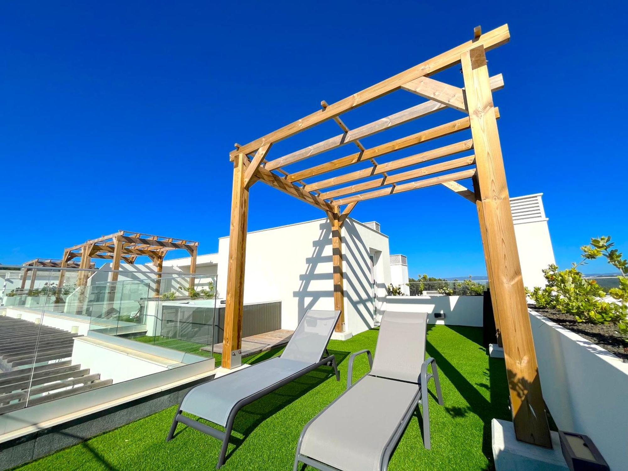 Mar A Vista - Condominium With Pool, Gym And Sea Views Nazaré Esterno foto