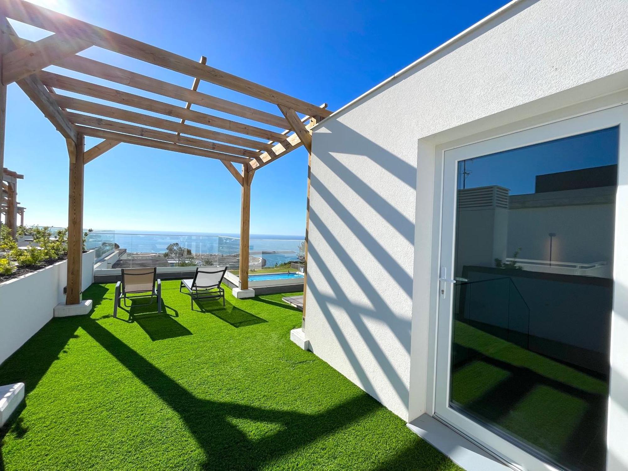 Mar A Vista - Condominium With Pool, Gym And Sea Views Nazaré Esterno foto