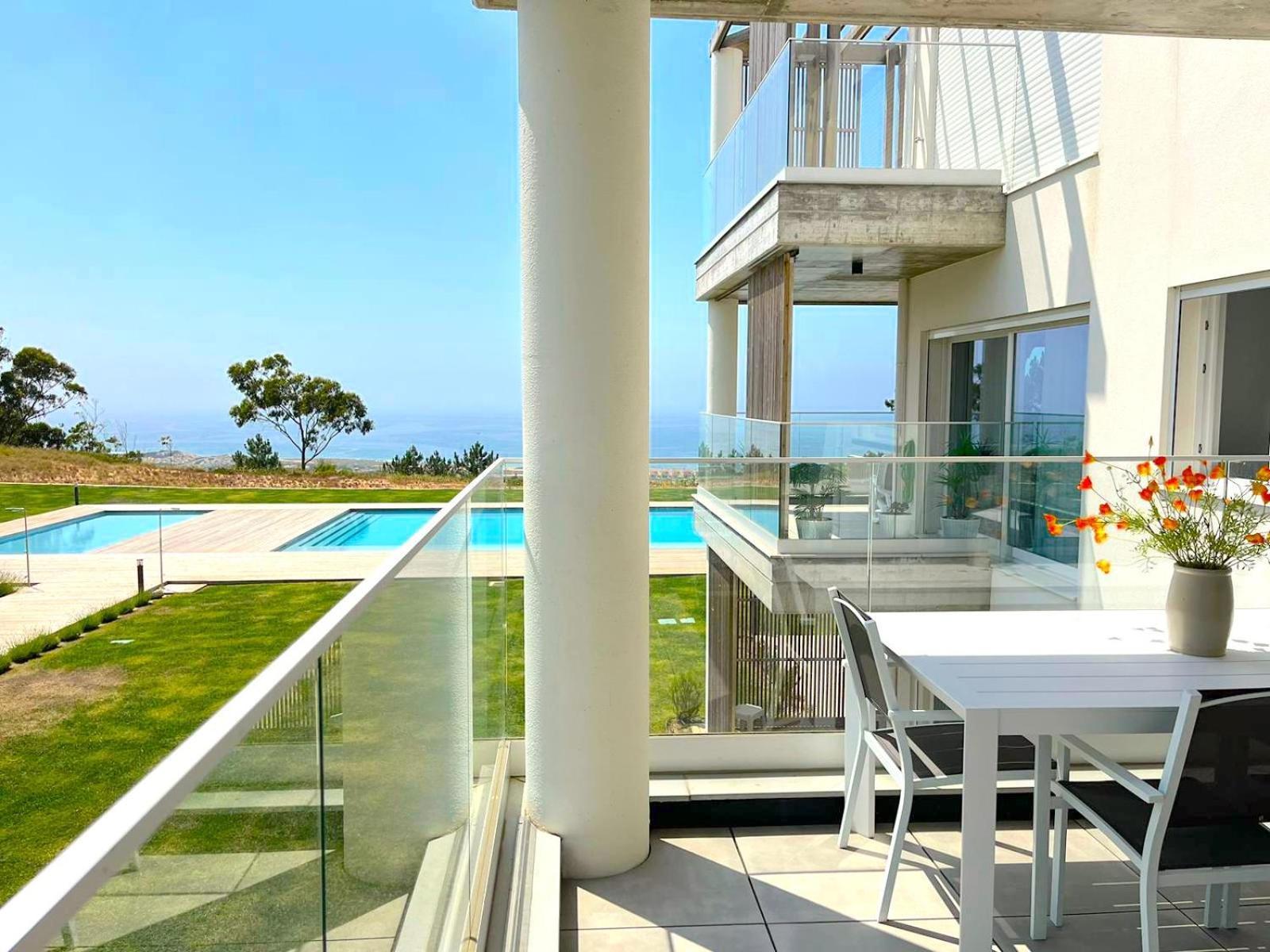 Mar A Vista - Condominium With Pool, Gym And Sea Views Nazaré Esterno foto