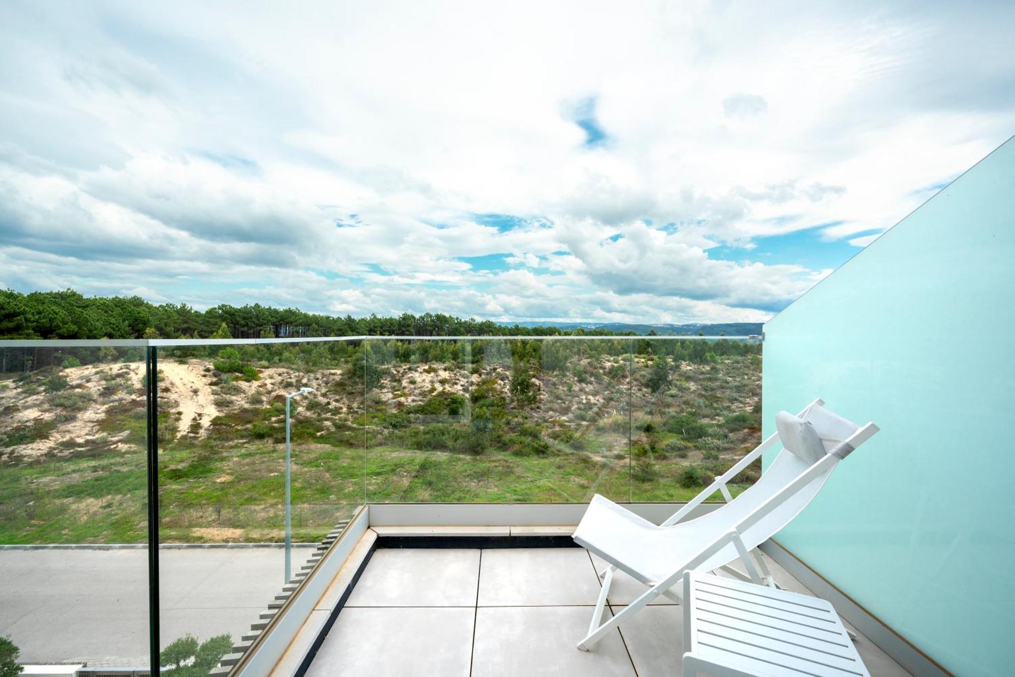 Mar A Vista - Condominium With Pool, Gym And Sea Views Nazaré Camera foto